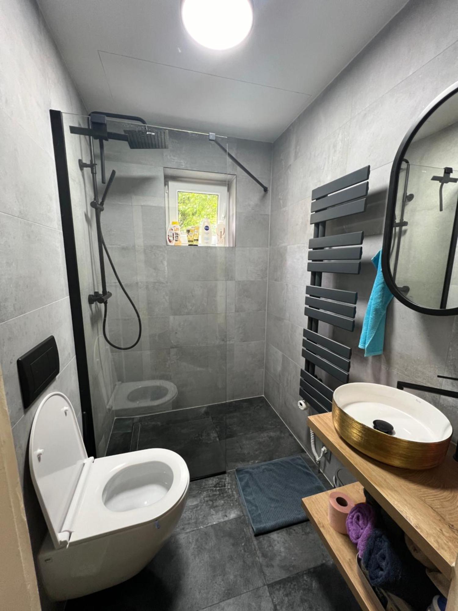 Ausseerland Apartments - Relax, Ski, Hike And Bike, Garden, Parking, Bbq, Near Hallstatt, Loser, Tauplitz And Krippenstein, Free Wi-Fi And Netflix บาดเอาส์ซี ภายนอก รูปภาพ